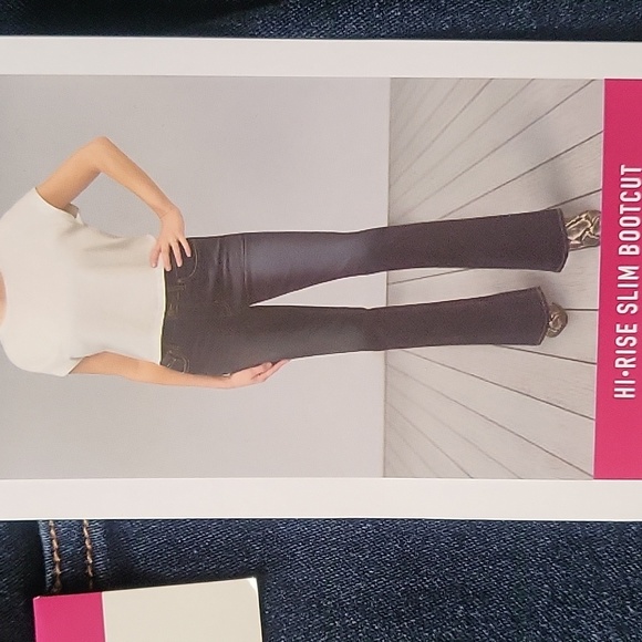 FINAL SALE $9 - NWT Faith Jeans - Picture 2 of 7